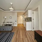 Lara Suite's Hotel *